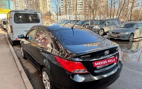 Hyundai Solaris II рестайлинг, 2015 год, 950 000 рублей, 7 фотография
