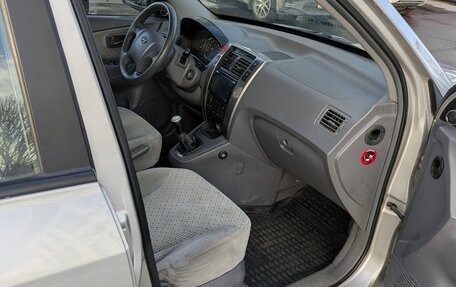 Hyundai Tucson III, 2005 год, 760 000 рублей, 18 фотография