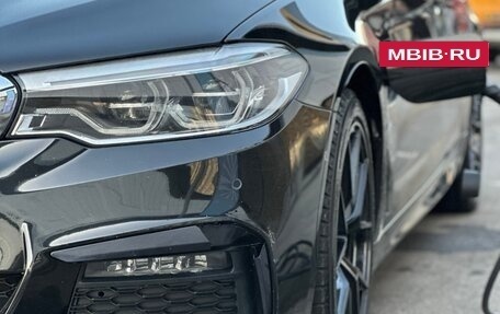 BMW 5 серия, 2018 год, 3 570 000 рублей, 21 фотография