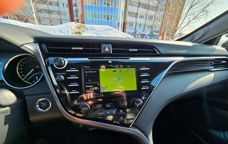 Toyota Camry, 2019 год, 2 650 000 рублей, 21 фотография