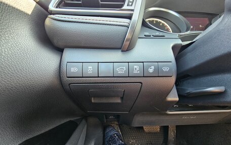Toyota Camry, 2019 год, 2 650 000 рублей, 22 фотография