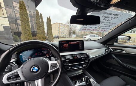 BMW 5 серия, 2021 год, 6 600 000 рублей, 11 фотография