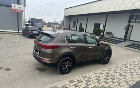 KIA Sportage IV рестайлинг, 2018 год, 1 799 999 рублей, 4 фотография