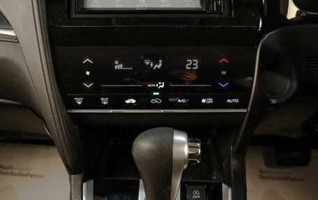 Honda Shuttle II, 2016 год, 1 369 000 рублей, 13 фотография