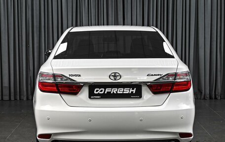 Toyota Camry, 2014 год, 2 332 000 рублей, 4 фотография