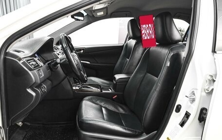 Toyota Camry, 2014 год, 2 332 000 рублей, 10 фотография