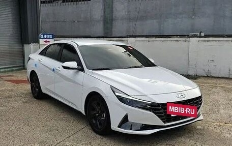 Hyundai Avante, 2021 год, 2 150 000 рублей, 3 фотография