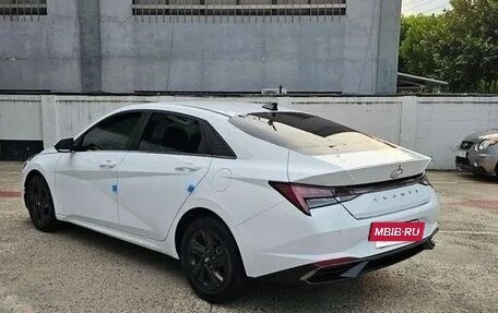 Hyundai Avante, 2021 год, 2 150 000 рублей, 6 фотография