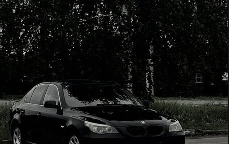 BMW 5 серия, 2007 год, 1 150 000 рублей, 1 фотография