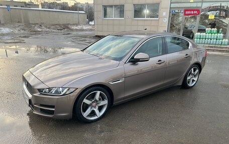 Jaguar XE I рестайлинг, 2016 год, 2 220 000 рублей, 1 фотография