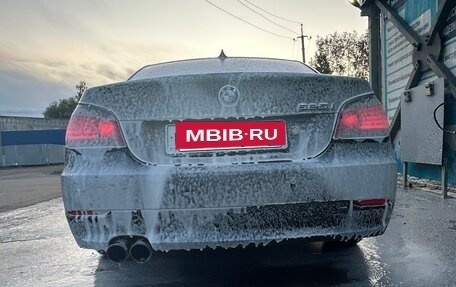BMW 5 серия, 2007 год, 1 150 000 рублей, 3 фотография