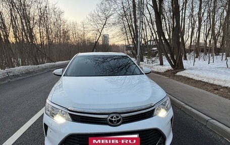 Toyota Camry, 2014 год, 1 790 000 рублей, 6 фотография