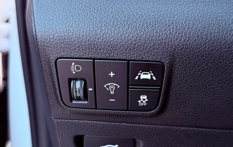 KIA K5, 2020 год, 3 000 000 рублей, 34 фотография