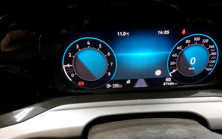 Volkswagen Golf VIII, 2022 год, 1 992 000 рублей, 9 фотография