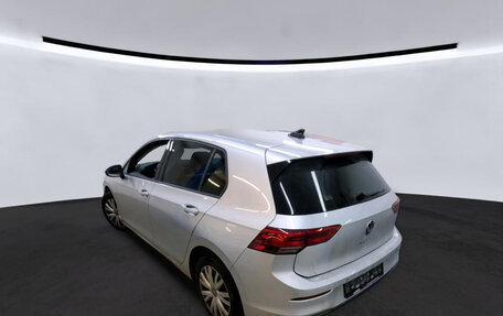 Volkswagen Golf VIII, 2022 год, 1 992 000 рублей, 2 фотография