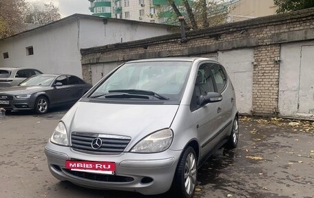 Mercedes-Benz A-Класс, 2003 год, 400 000 рублей, 2 фотография