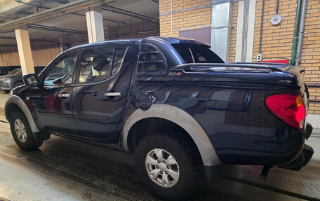 Mitsubishi L200 IV рестайлинг, 2011 год, 1 600 000 рублей, 2 фотография