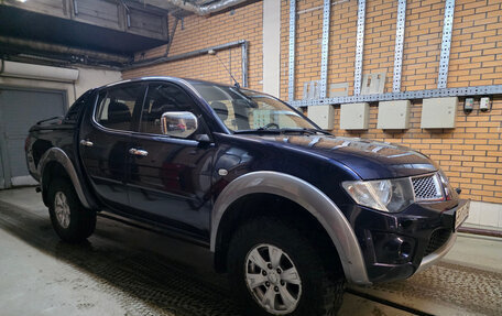 Mitsubishi L200 IV рестайлинг, 2011 год, 1 600 000 рублей, 4 фотография