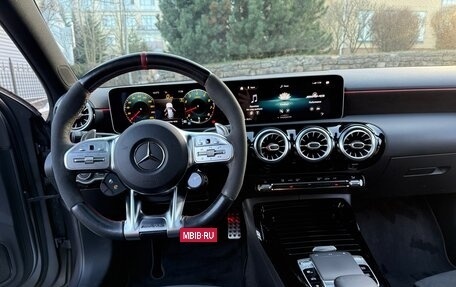 Mercedes-Benz A-Класс AMG, 2019 год, 4 400 000 рублей, 10 фотография