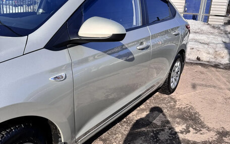 Hyundai Solaris II рестайлинг, 2020 год, 1 800 000 рублей, 4 фотография