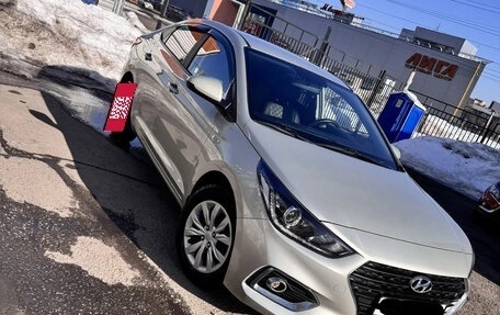 Hyundai Solaris II рестайлинг, 2020 год, 1 800 000 рублей, 9 фотография