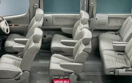 Nissan Elgrand III, 2005 год, 1 300 000 рублей, 7 фотография