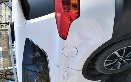 Toyota RAV4, 2014 год, 2 050 000 рублей, 2 фотография