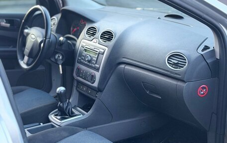 Ford Focus II рестайлинг, 2006 год, 324 000 рублей, 13 фотография