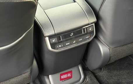 Toyota Highlander, 2025 год, 5 465 000 рублей, 31 фотография