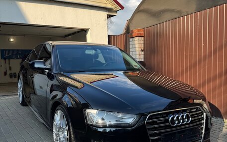 Audi A4, 2013 год, 2 050 000 рублей, 2 фотография