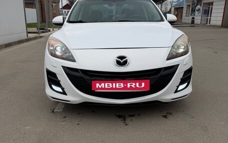 Mazda 3, 2011 год, 750 000 рублей, 2 фотография