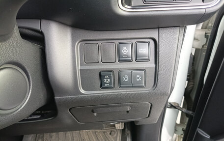 Nissan Serena IV, 2019 год, 2 250 000 рублей, 5 фотография