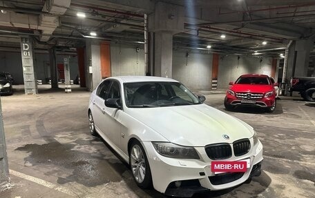 BMW 3 серия, 2011 год, 1 300 000 рублей, 3 фотография