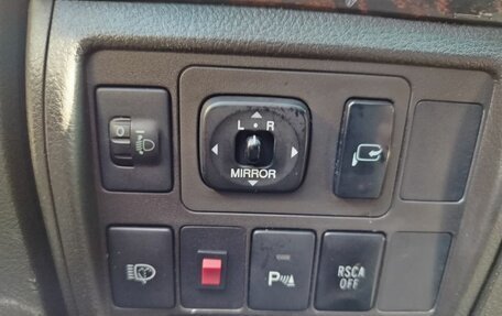 Toyota Land Cruiser 200, 2008 год, 2 600 000 рублей, 25 фотография