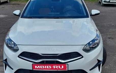 KIA cee'd III, 2022 год, 2 300 000 рублей, 1 фотография