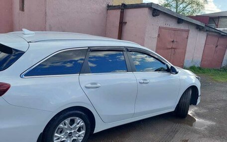 KIA cee'd III, 2022 год, 2 300 000 рублей, 3 фотография