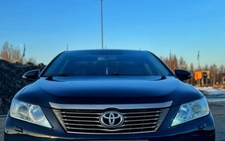 Toyota Camry, 2014 год, 1 790 000 рублей, 3 фотография