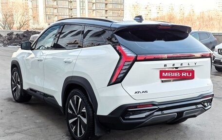 Geely Atlas, 2024 год, 3 350 000 рублей, 3 фотография