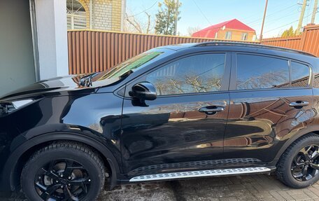 KIA Sportage IV рестайлинг, 2021 год, 2 580 000 рублей, 2 фотография