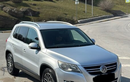 Volkswagen Tiguan I, 2010 год, 775 000 рублей, 1 фотография