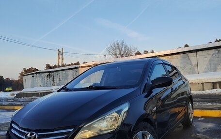 Hyundai Solaris II рестайлинг, 2014 год, 666 666 рублей, 1 фотография