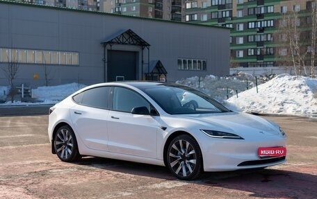 Tesla Model 3 I, 2023 год, 4 800 000 рублей, 1 фотография