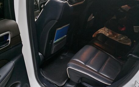 Jeep Grand Cherokee, 2013 год, 3 000 000 рублей, 15 фотография