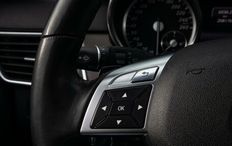 Mercedes-Benz M-Класс, 2013 год, 3 099 000 рублей, 23 фотография