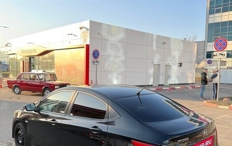 Hyundai Solaris II рестайлинг, 2015 год, 395 000 рублей, 6 фотография