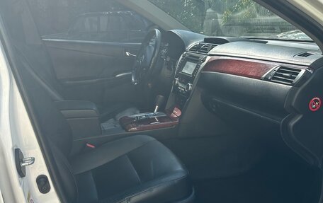 Toyota Camry, 2012 год, 1 800 000 рублей, 13 фотография