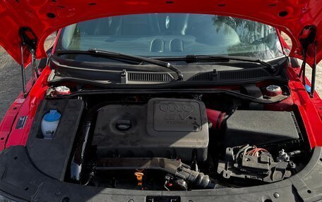 Audi TT, 2000 год, 1 300 000 рублей, 8 фотография