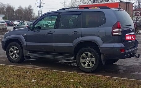 Toyota Land Cruiser Prado 120 рестайлинг, 2008 год, 3 100 000 рублей, 2 фотография