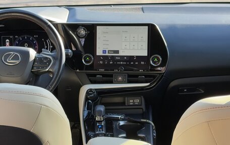 Lexus NX, 2022 год, 5 300 000 рублей, 6 фотография