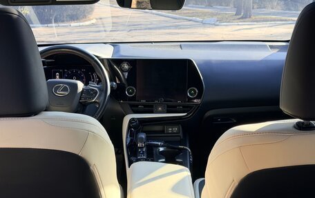 Lexus NX, 2022 год, 5 300 000 рублей, 9 фотография